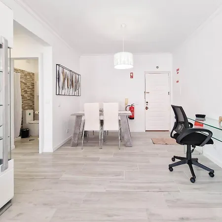 Rocha Candimar Confort Apartament